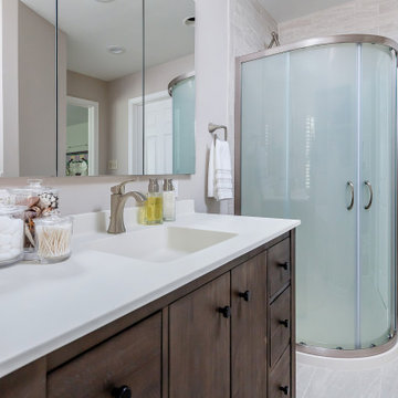 Master Bathroom with free-standing tub - Moorestown
