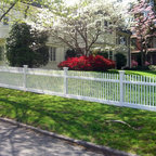 Lattice Top Cedar Privacy Fence Installed in East Hampton, NY 11937