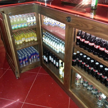 Games room with bar