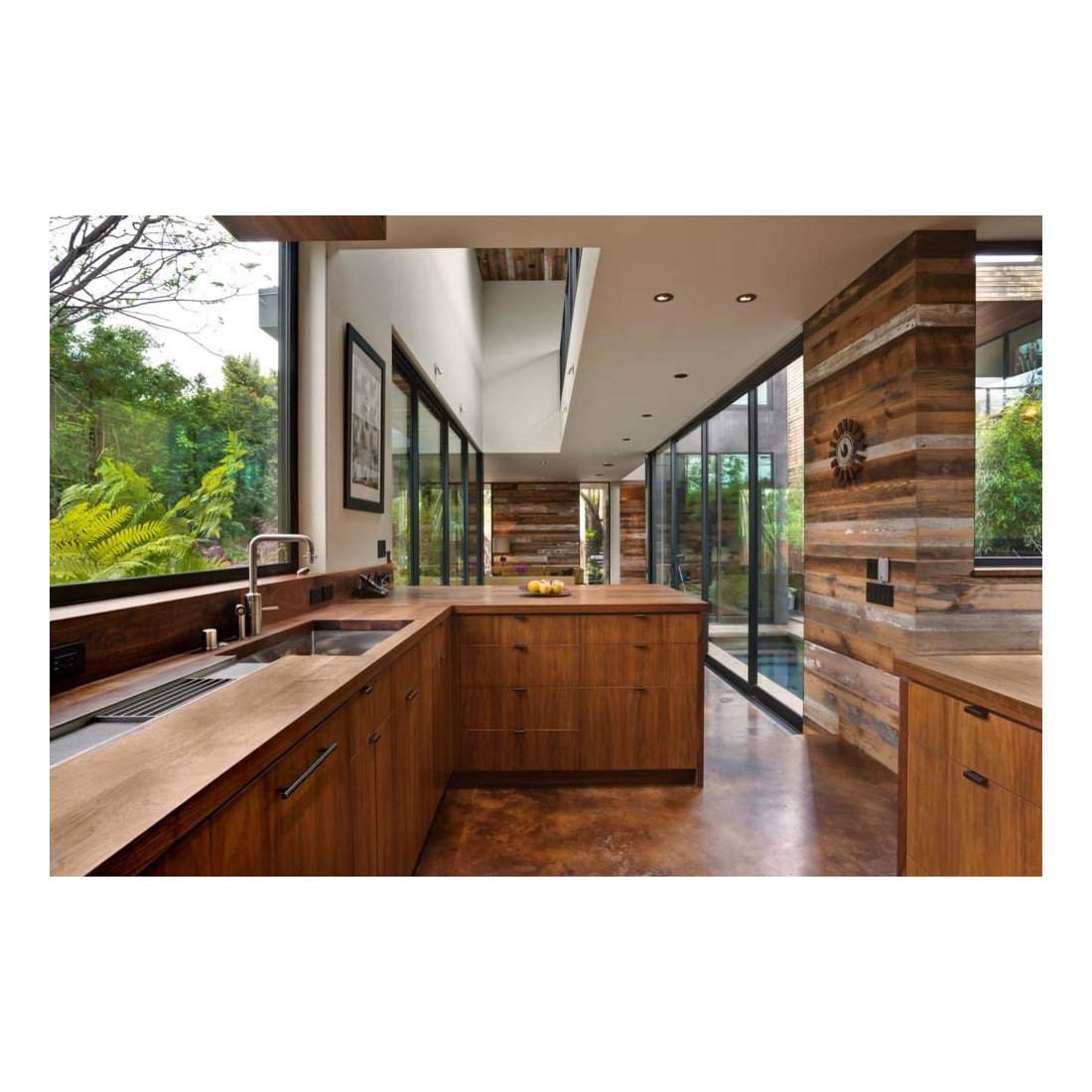 Contemporary Kitchen