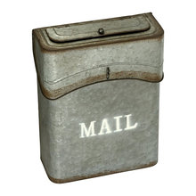 mailbox/numbers for house