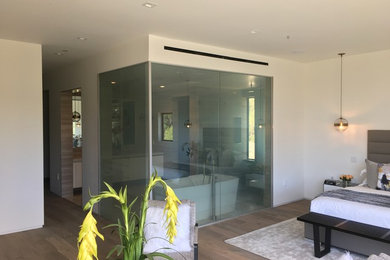 Inspiration for a bathroom remodel in Los Angeles