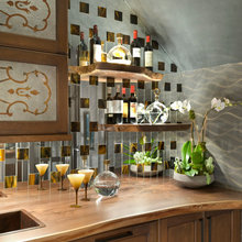 Madmen Bar