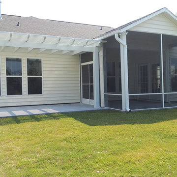 Screen Room with an attached Pergola