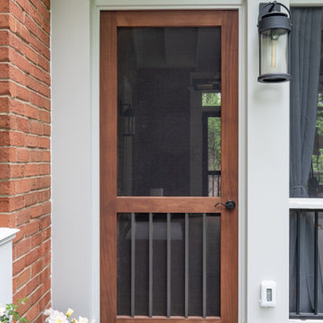 A Screened Porch to Stand the Test of Time