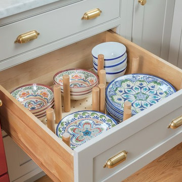 1910's Transitional Kitchen by Kyong
