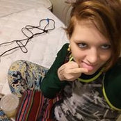 Haley Halls foto