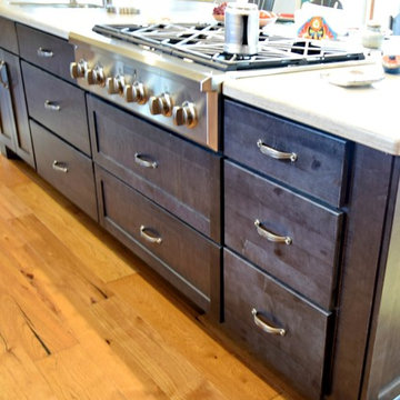 Yates Street - Traditional Kitchen