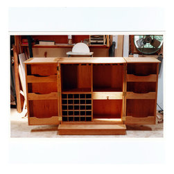 Bar on casters --doors open and top down - Indoor Benches