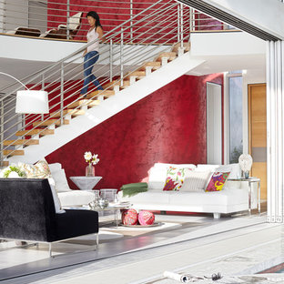 Inspiration för moderna allrum med öppen planlösning, med röda väggar