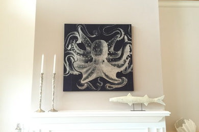 Inspiration for a transitional living room remodel in Miami