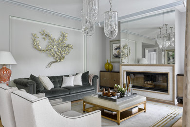 Inspiration for a transitional living room in Moscow.