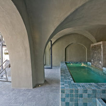 Waage - Thira West