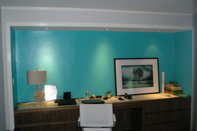 Trendy home office photo in New York