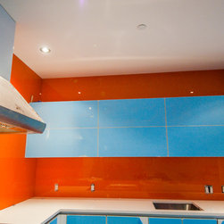 GLASS BACKSPLASH - Products