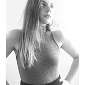 Lara Beths foto