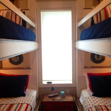 Lakehouse Bunk Room