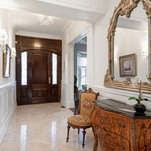 kelly's entrance hall