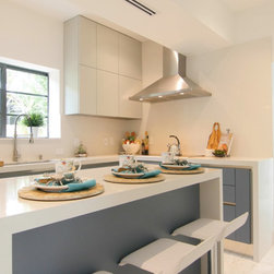 La Gorce, Miami Beach - Products