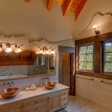 Broken Arrow Lodge at Squaw Valley USA