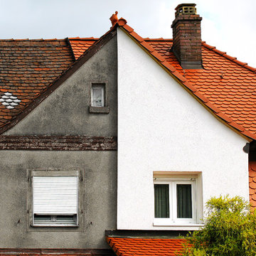 Exterior Paint / Pressure wash / Reface