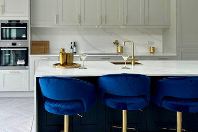 Photo of a modern kitchen in Essex.