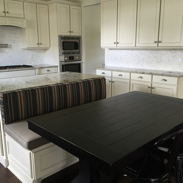 Banquette Seating Off Island