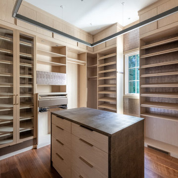 4295 Lakehaven