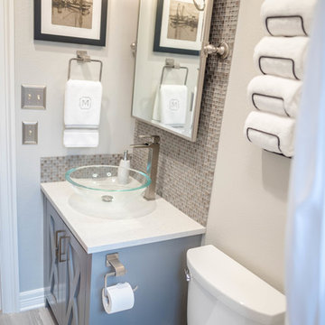 Shreveport Springlake Modern Bathroom