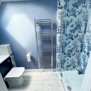 Vibrant Ensuite in Clophill