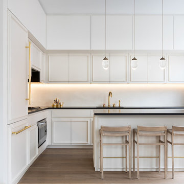 Contemporary Kitchen
