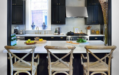 Kitchen of the Week: Galley Kitchen Is Long on Style