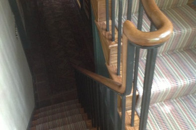 Staircase - traditional staircase idea in Philadelphia