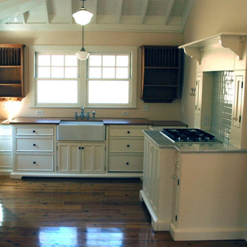 Sink Workstation / Shaker Style / Wood Counter Tops