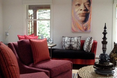 Eclectic living room photo in Philadelphia