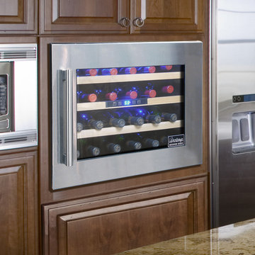 24 Bottle Seamless Wall-Mounted Wine Cooler