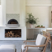 Outdoor Kitchen