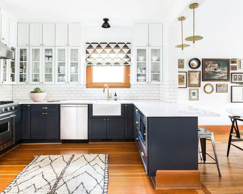Best 25 Farmhouse U-Shaped Kitchen Ideas & Photos | Houzz