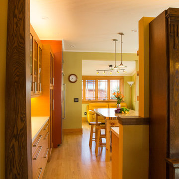 Craftsman Style Oak Posts and Beam