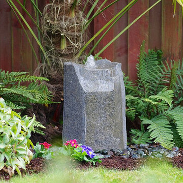 Hollow Springs Handcrafted Bubbling Rock Fountain Kit