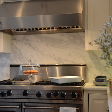 Calacatta Gold kitchen