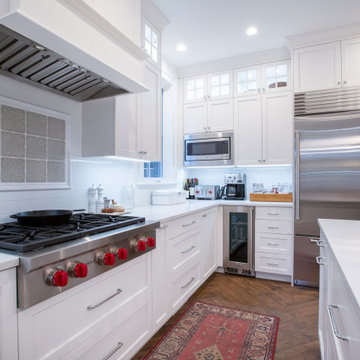 Gorgeous Wolf Rangetop Kitchen