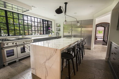 Example of a trendy kitchen design in Detroit