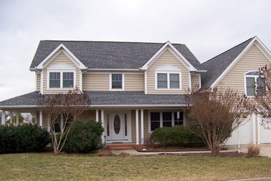 Example of an exterior home design in San Diego