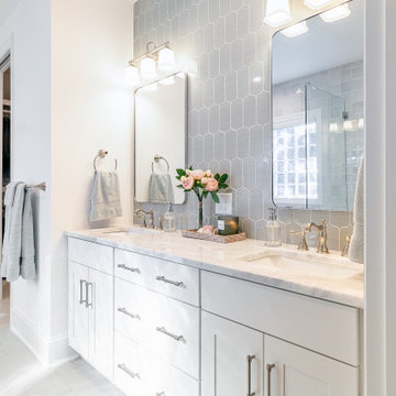 Franklin Master Bathroom Suite