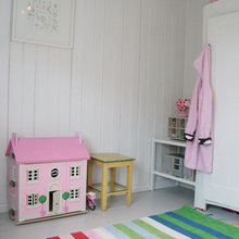 J and L's room