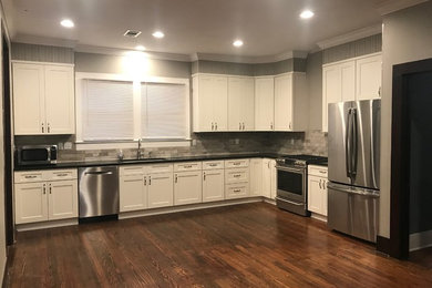 Example of an arts and crafts kitchen design in New Orleans