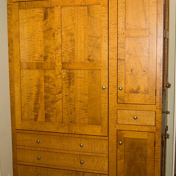 Ohio Curly Maple Kitchen