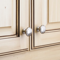 Drake - Cabinet And Drawer Knobs