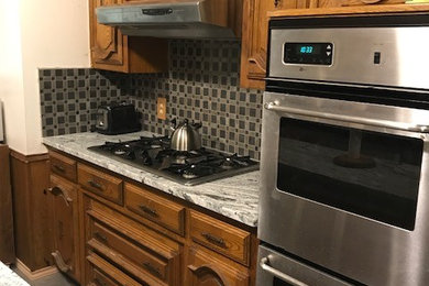 Inspiration for a contemporary kitchen remodel in Dallas